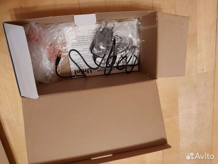 Радиоприемник Uniel