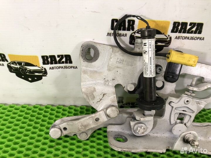 Петля капота правая R BMW 5