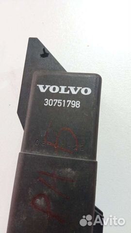 Реле свечей накаливания 30751798 31342687