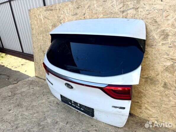 Крышка багажника дорестайлинг Киа Спортейдж 4