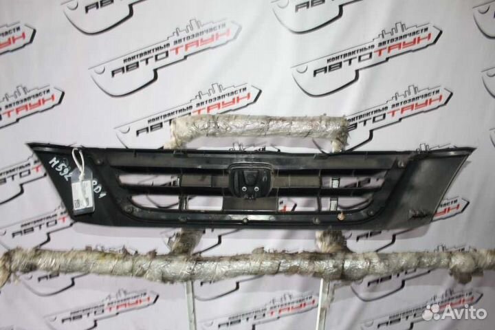 Решетка радиатора honda CR-V RD1 RD2 1 модель H592