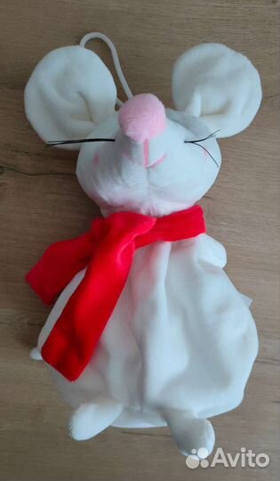 Мягкая игрушка мышка от новогоднего подарка