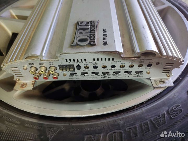 Автомобильный усилитель