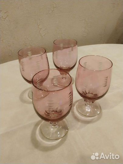 Ваза для фруктов с клеймом. Бокалы. Г.Х.З. 60г-в