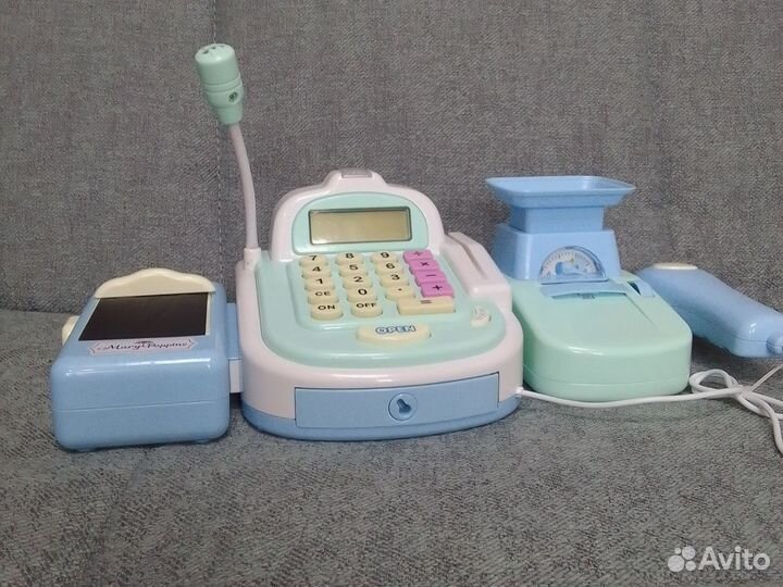 Игрушечная касса