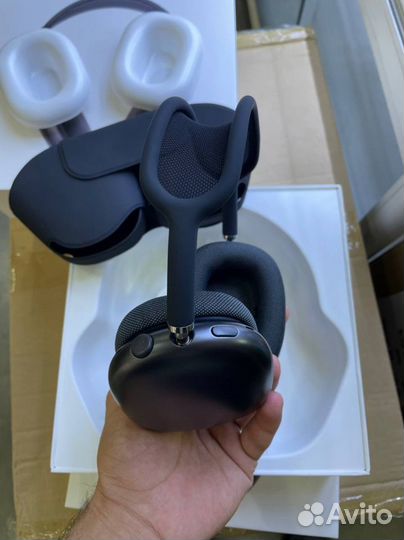 AirPods Max Premium