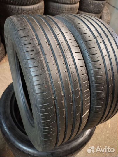 Continental ContiPremiumContact 5 215/60 R16