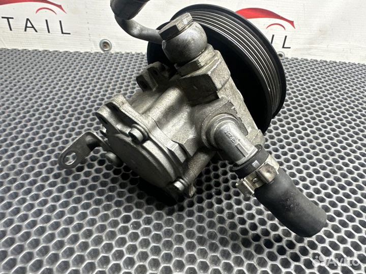 Насос гидроусилителя руля Bmw X1 E84 N47D20D 2010