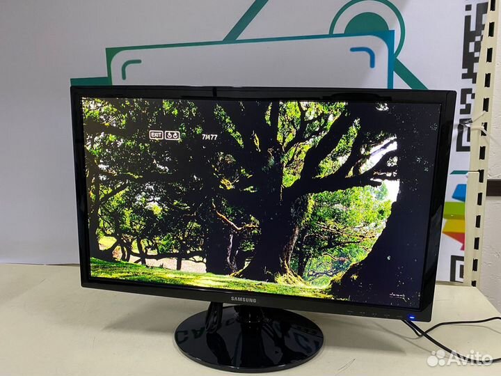 Новый монитор Samsung S24D332H 24