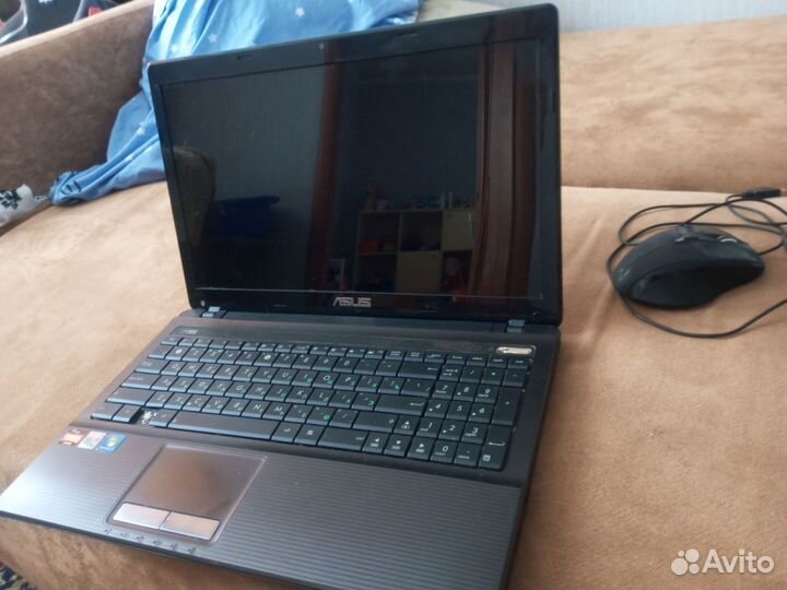 Ноутбук asus