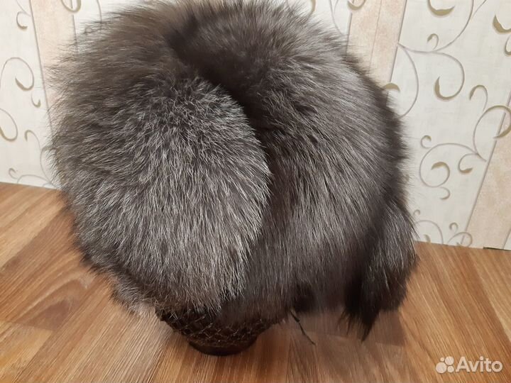 Шапка женская, отличный вариант для рукоделия