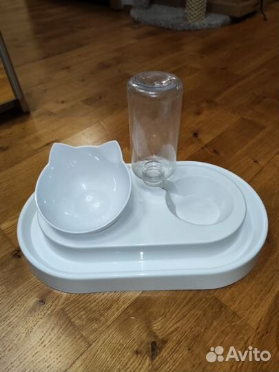 Миска для кошек, собак, грызунов с автопоилкой