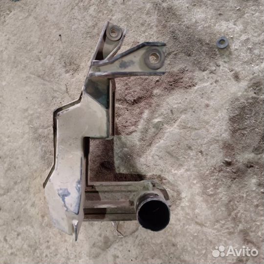 Бачок гур Nissan Primera P-11 2.0 1997