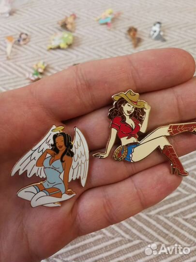 Коллекционные значки пины пин ап ч.2