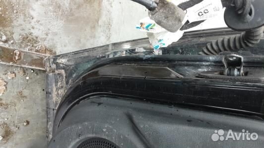 Дверь передняя правая nissan qashqai J10 (CEA20E20