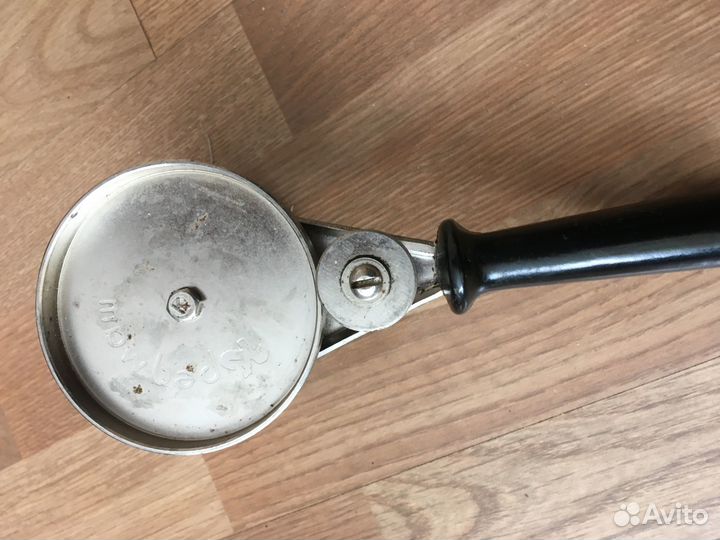 Закаточная машинка