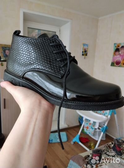 Ботинки женские