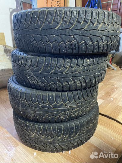 Nokian Tyres Hakkapeliitta 5 225/5 R17