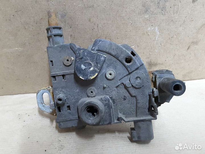 Замок багажника на Ford Scorpio II GFR