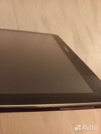 Планшет Samsung Galaxy Tab 4
