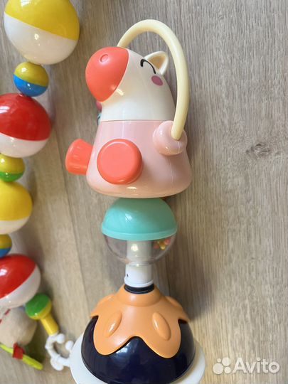 Игрушки для малышей 0+ и 6+