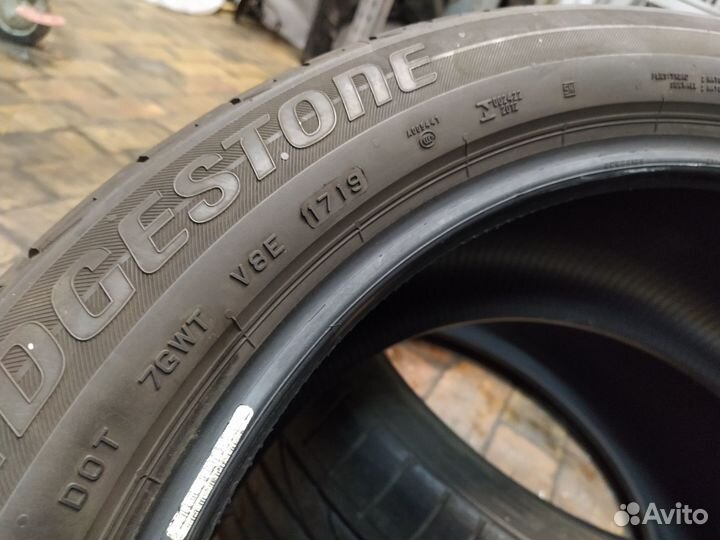 Bridgestone Dueler H/P Sport 315/35 R21 и 285/40 R21
