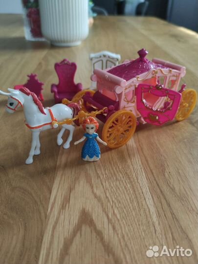 Карета Принцессы с лошадкой