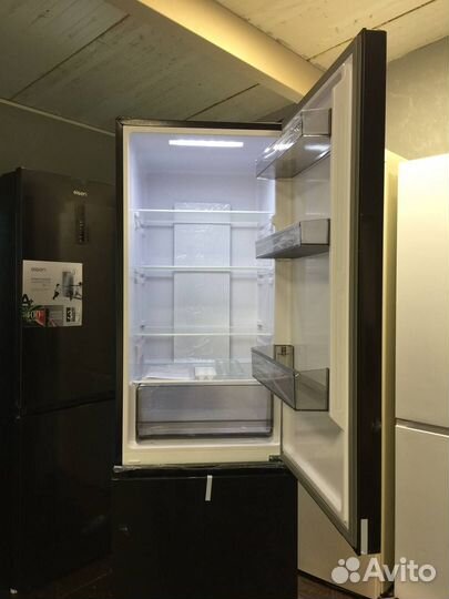 Холодильник Dexp Дисплей No Frost черный (Новый)