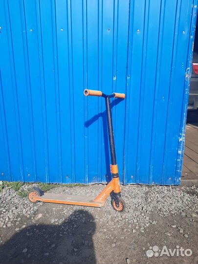 Трюковой самокат