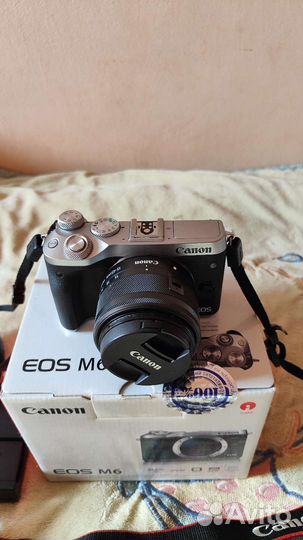 Canon eos m6