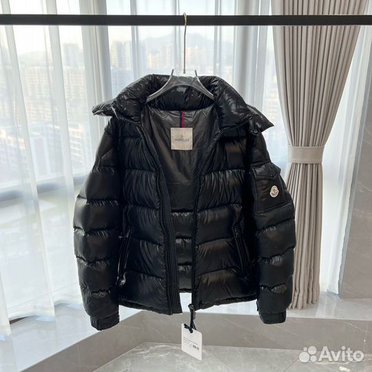 Пуховик moncler maya глянцевый в наличии