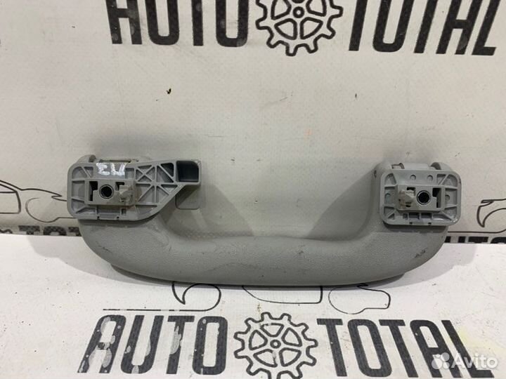 Ручка потолка Opel Astra H Z18XE 2009