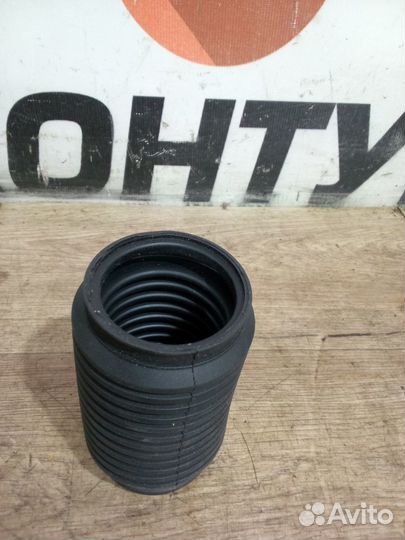 Пыльник рулевой рейки Volkswagen Transporter T4 (1