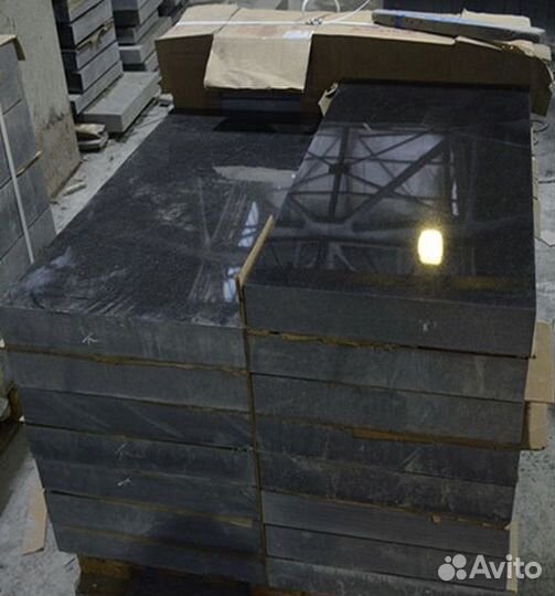 Памятники из гранита и мрамора