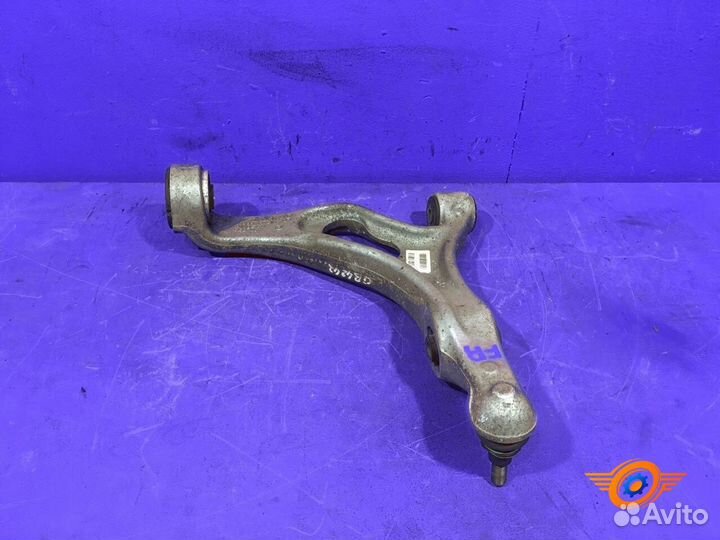 Рычаг подвески передний правый Volkswagen Touareg