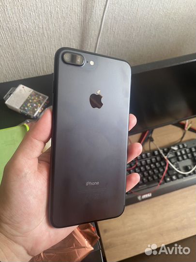 Телефон iPhone 7 plus