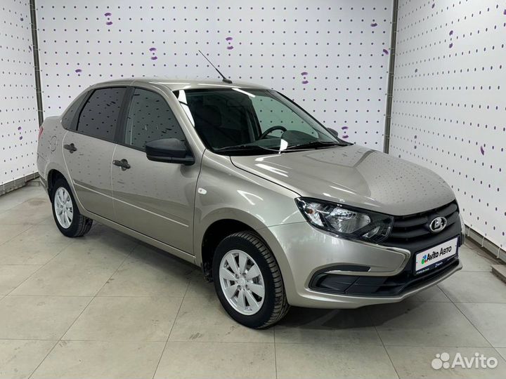 LADA Granta 1.6 МТ, 2018, 37 967 км