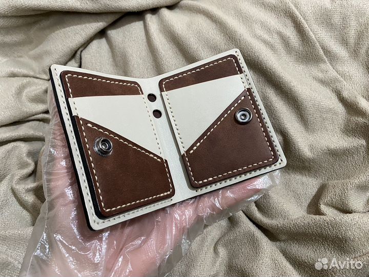 Портмоне из натуральной кожи