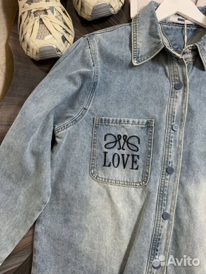 Джинсовая рубашка