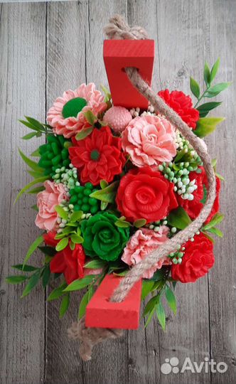 Букет из мыла ручной работы в ящичке