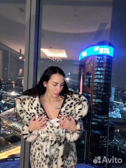 Шуба из эко меха