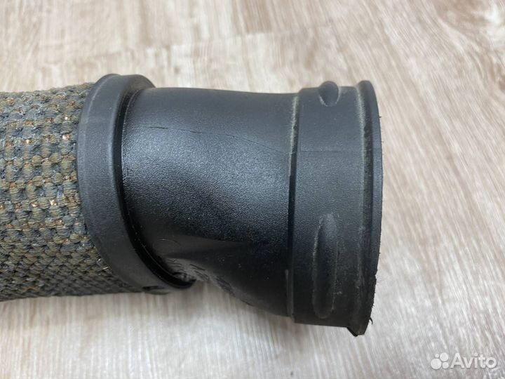 Патрубок впускной левый m273 Mercedes W221