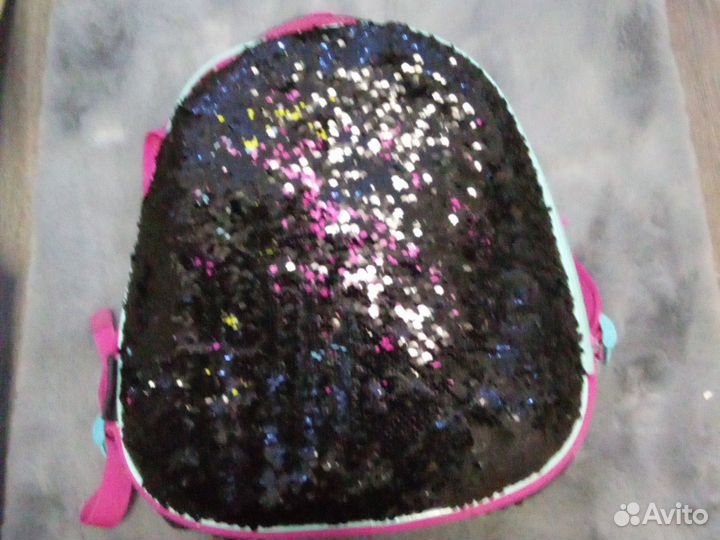 Школьный рюкзак