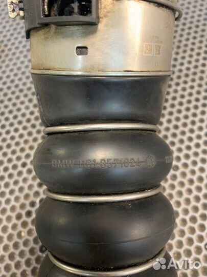 Патрубок интеркулера правый Bmw X7 G07 M-pack