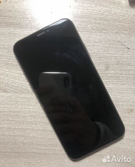 iPhone X, 64 ГБ