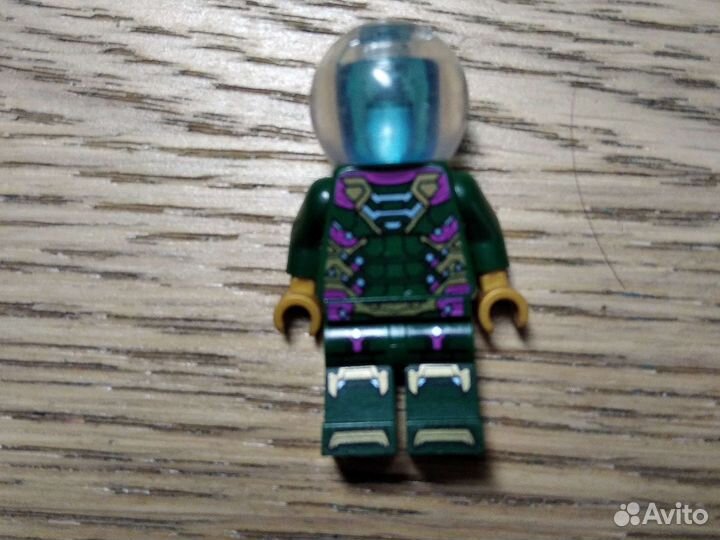 Детали Мистерио