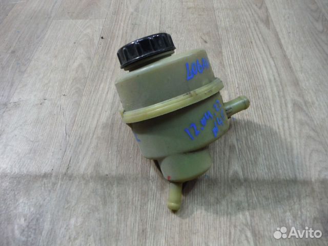 Бачок Гур №40 Renault Logan 2 2018