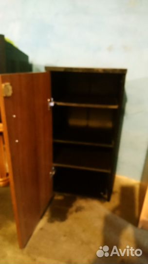 Тумбочка офисная