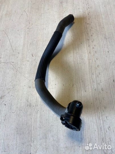 Патрубок отопителя Peugeot 308 EP6DT