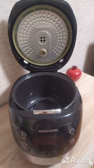 Мультиварка redmond